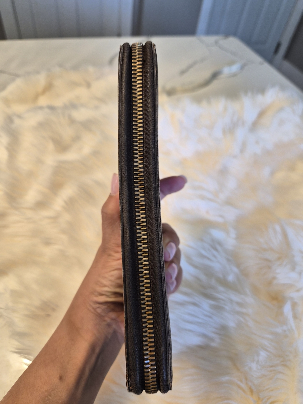 Louis Vuitton Monogram Canvas Zippy Wallet - Brown - Picture 7 of 10